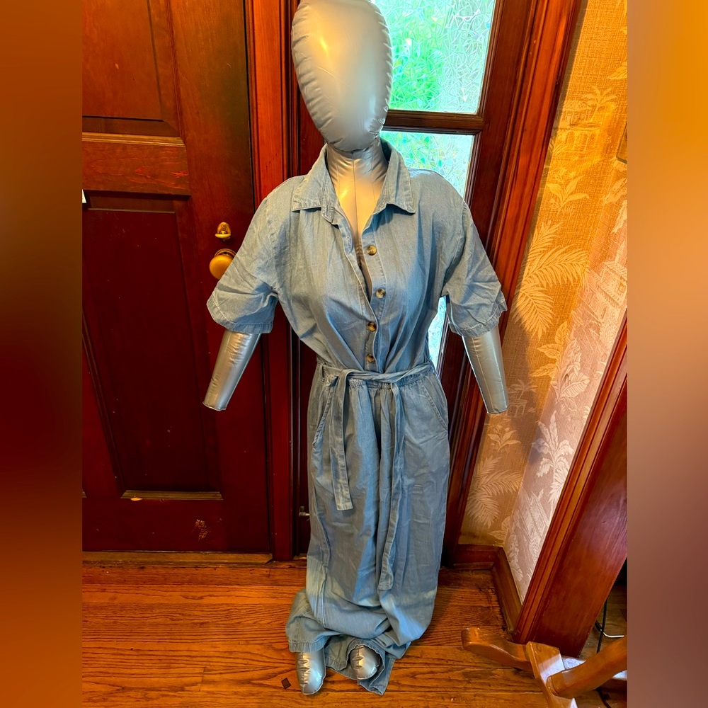 Boohoo US 12 UK 16 Eur 44 Denim Tie Waist Light Blue Jumpsuit Button Short NWT
